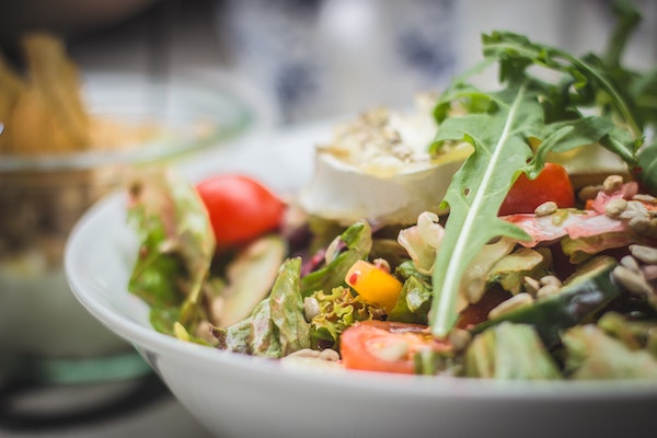 Gratuité des repas au sein de l'établissement : usage ou avantage en nature ? - hospimedia reponse expert